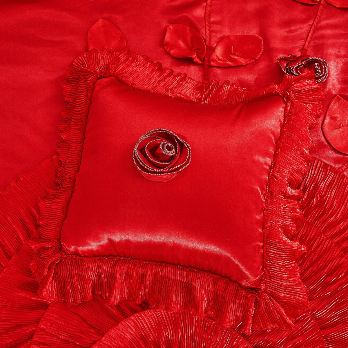 Tache Satin Ruffle Victorian Glam Romantic Red Rose Comforter Set (HY4174)