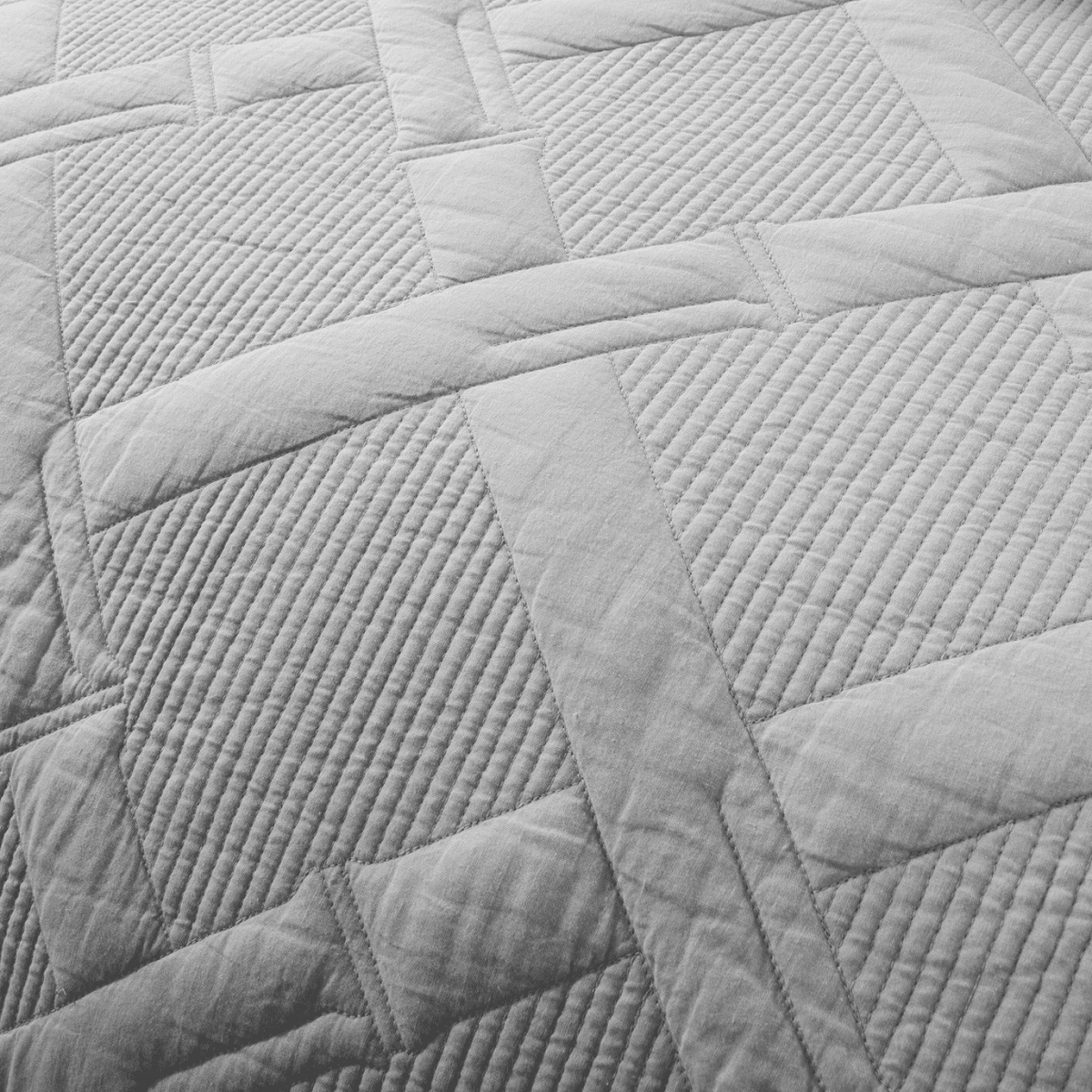 Tache Cotton Light Grey Silver Soothing Pastel Diamond Pillow Sham (JHW-862)