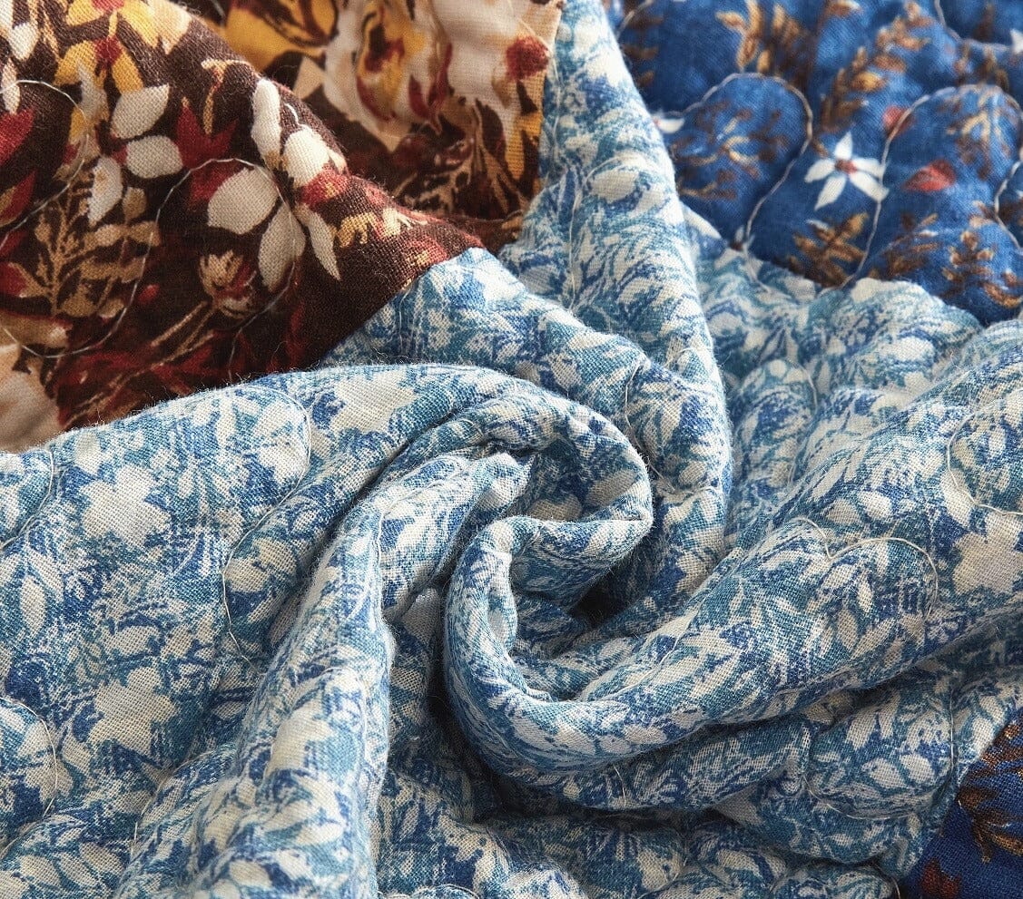 Tache Prairie Sunset White Blue Yellow Brown Floral Cotton Patchwork Quilt Set (JHW-887)