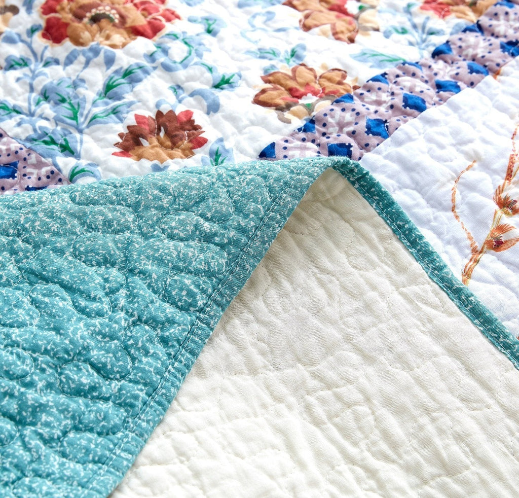 Tache Old World Garden Pastel Blue Yellow Red Hummingbirds Cotton Patchwork Quilt Set (JHW-936)